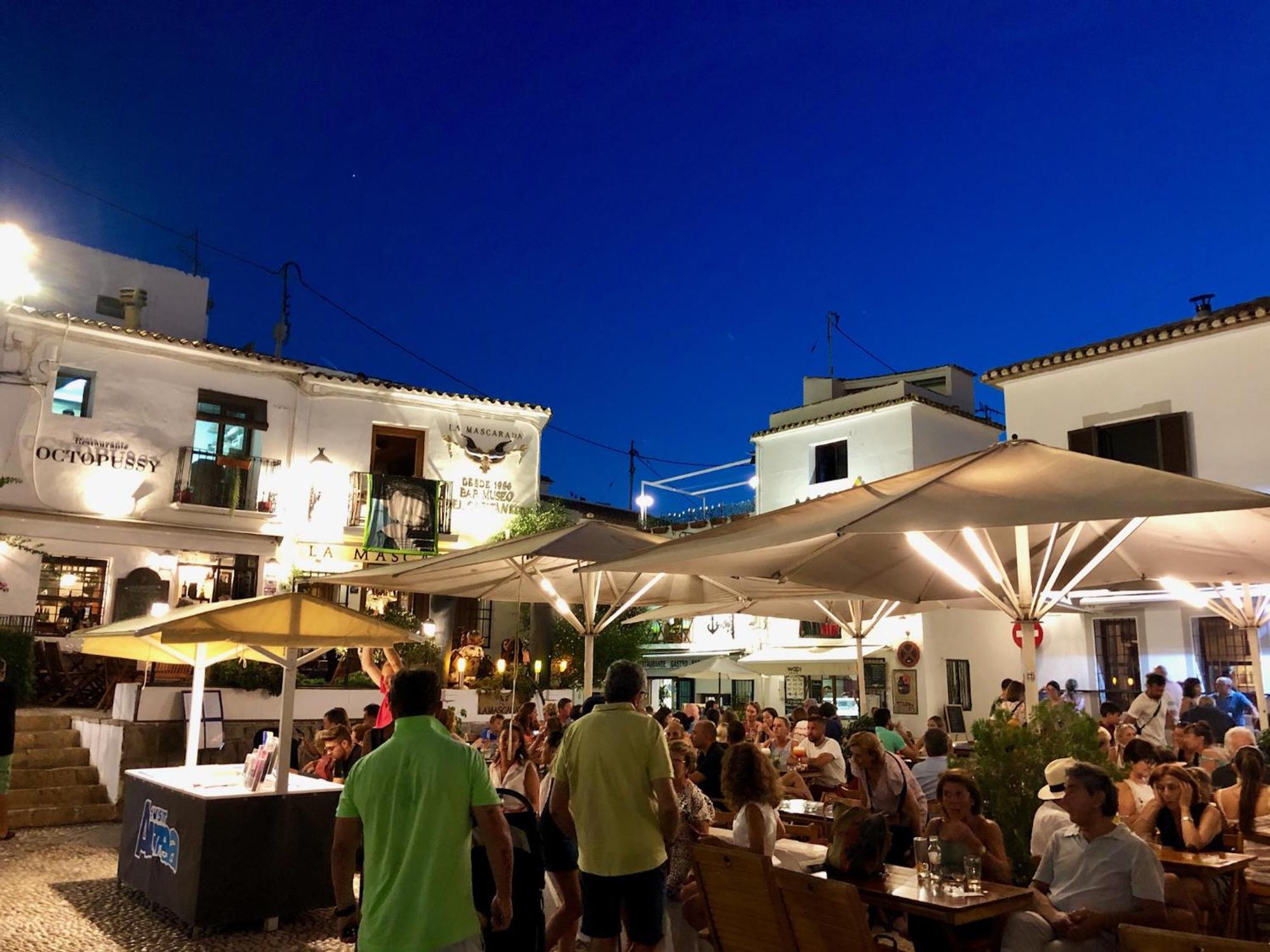 Altea Villa Buraux , Apartamento Con Vistas Al Mar & Parking En El Corazon Del Casco Viejo De Altea Dış mekan fotoğraf